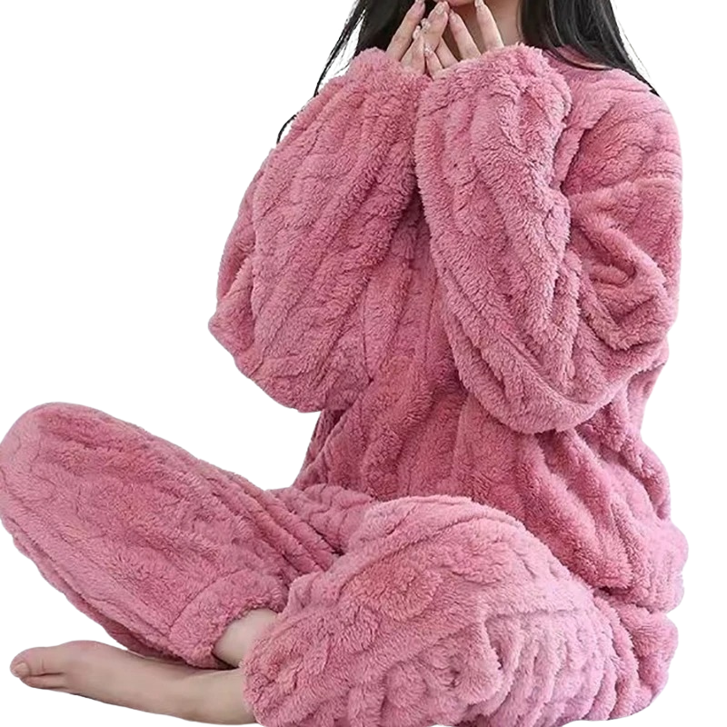 Warme fleece pyjamaset voor dames