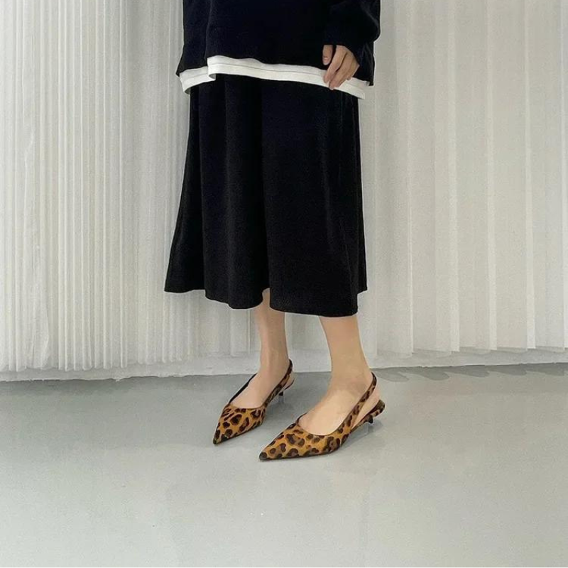 Luipaard Puntige Hakken