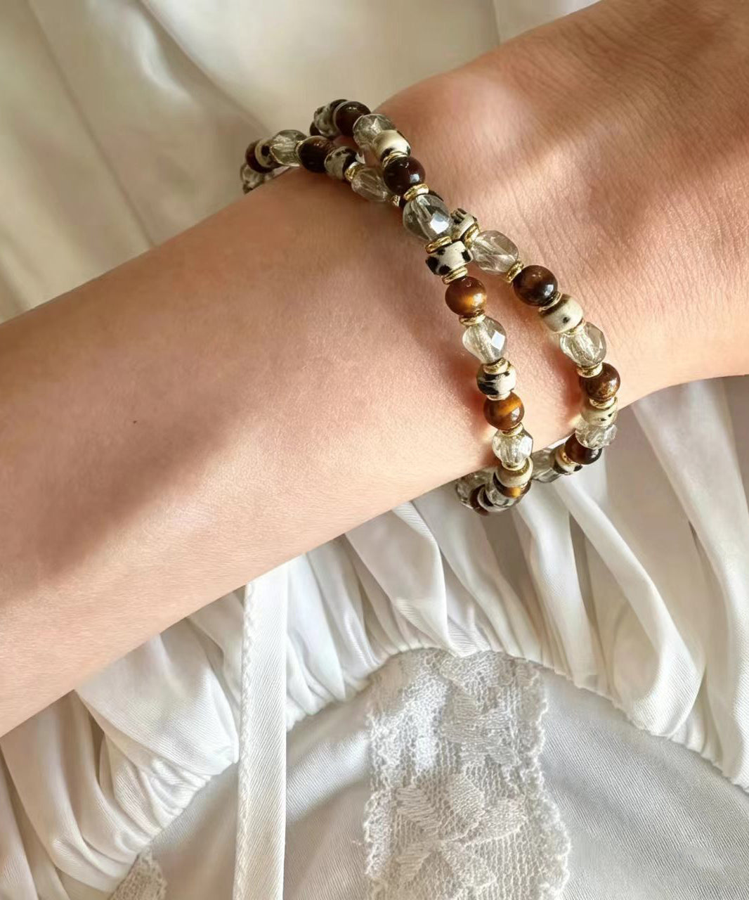 Dames Armband Set Met Tijgeroog en Glaskralen - Subtiele Armbandjes voor Elke Gelegenheid 2