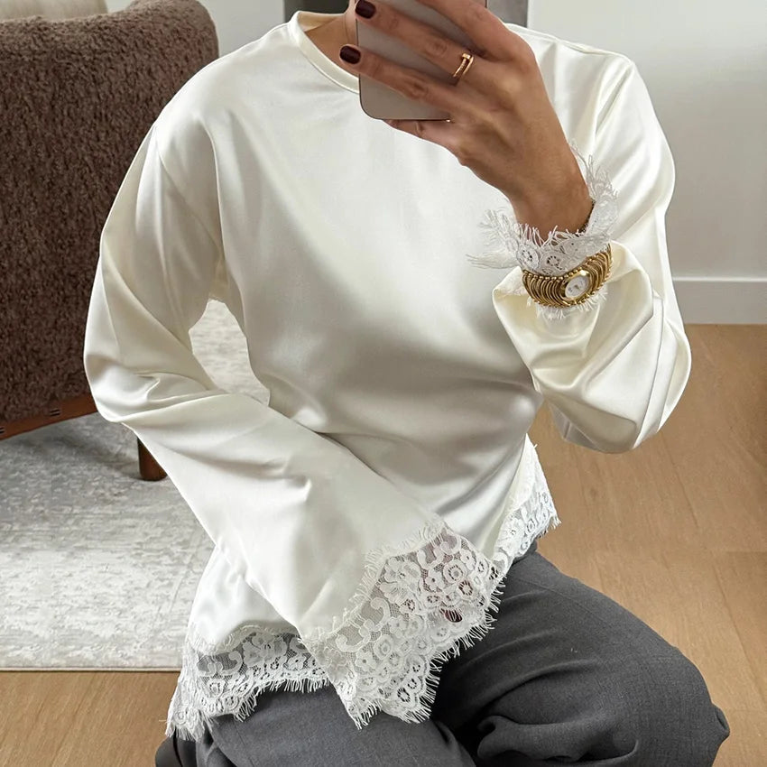 Dames Blouse met Flare Mouwen en Asymmetrisch Design 1