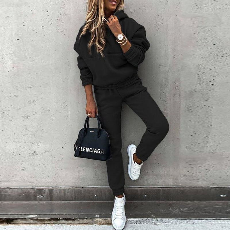 Dames Joggingpak Met Oversized Hoodie En Taps Toelopende Broek 3
