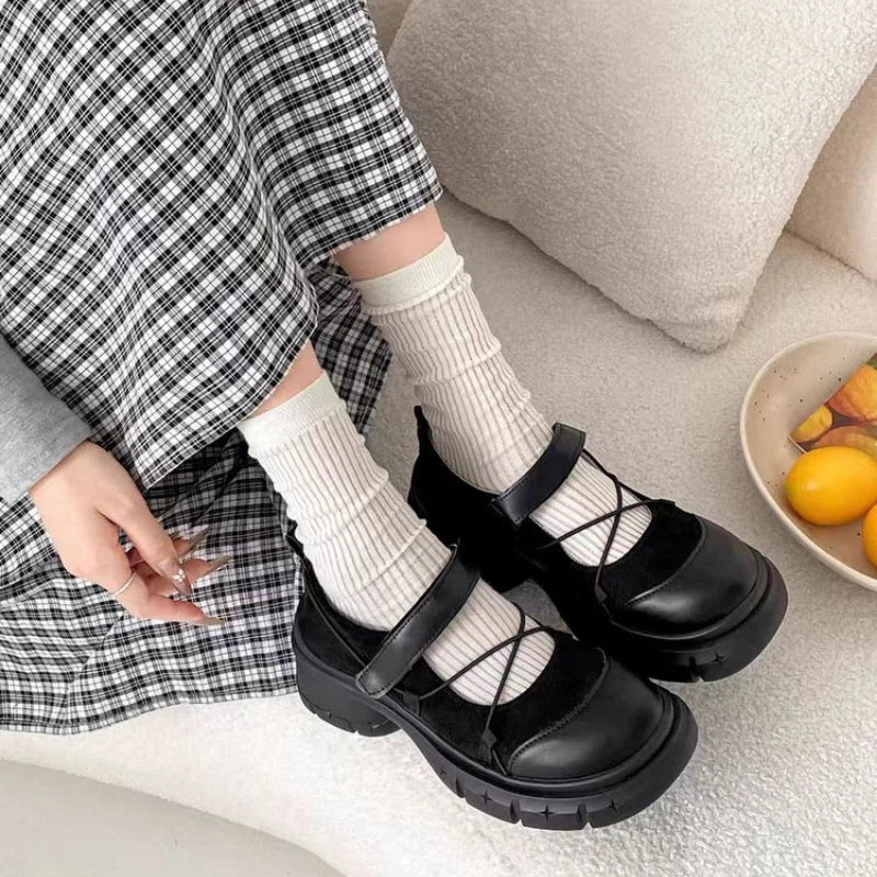 Dames Loafers met Plateauzool en Gekruiste Bandjes 1