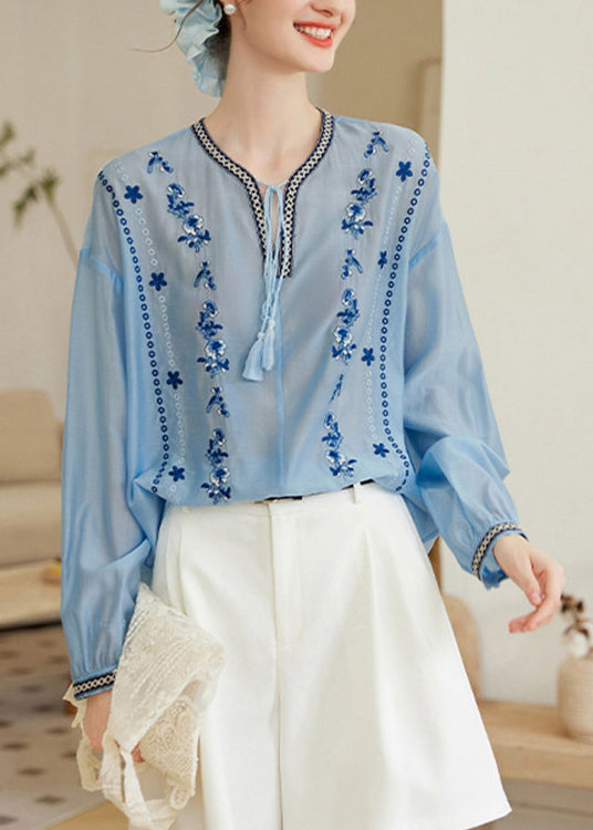 Dames Plus Maat Blauw Geborduurd Chiffon Overhemd met Veters 1