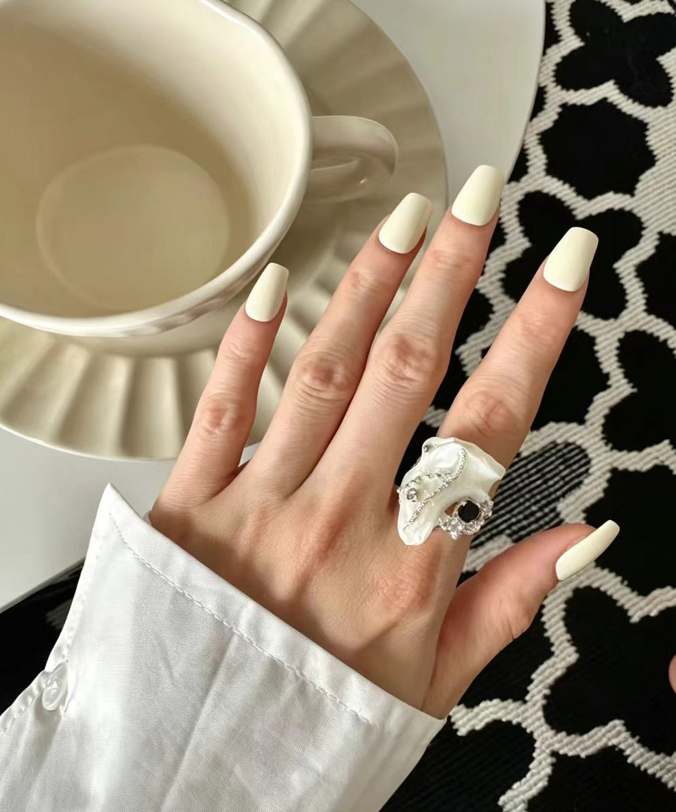 Dames Ring Asymmetrisch Met Zeeschelp Design 2
