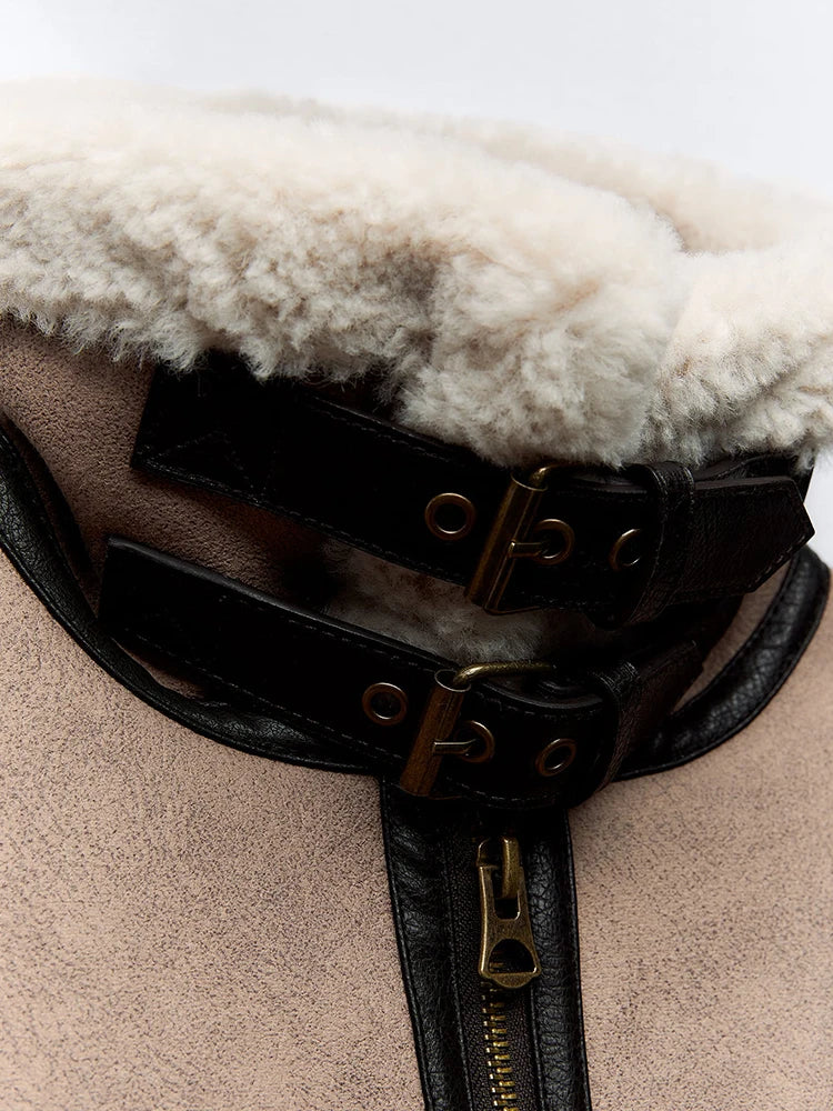 Dames Sherpa Jas Met Vintage Leren Accenten 7