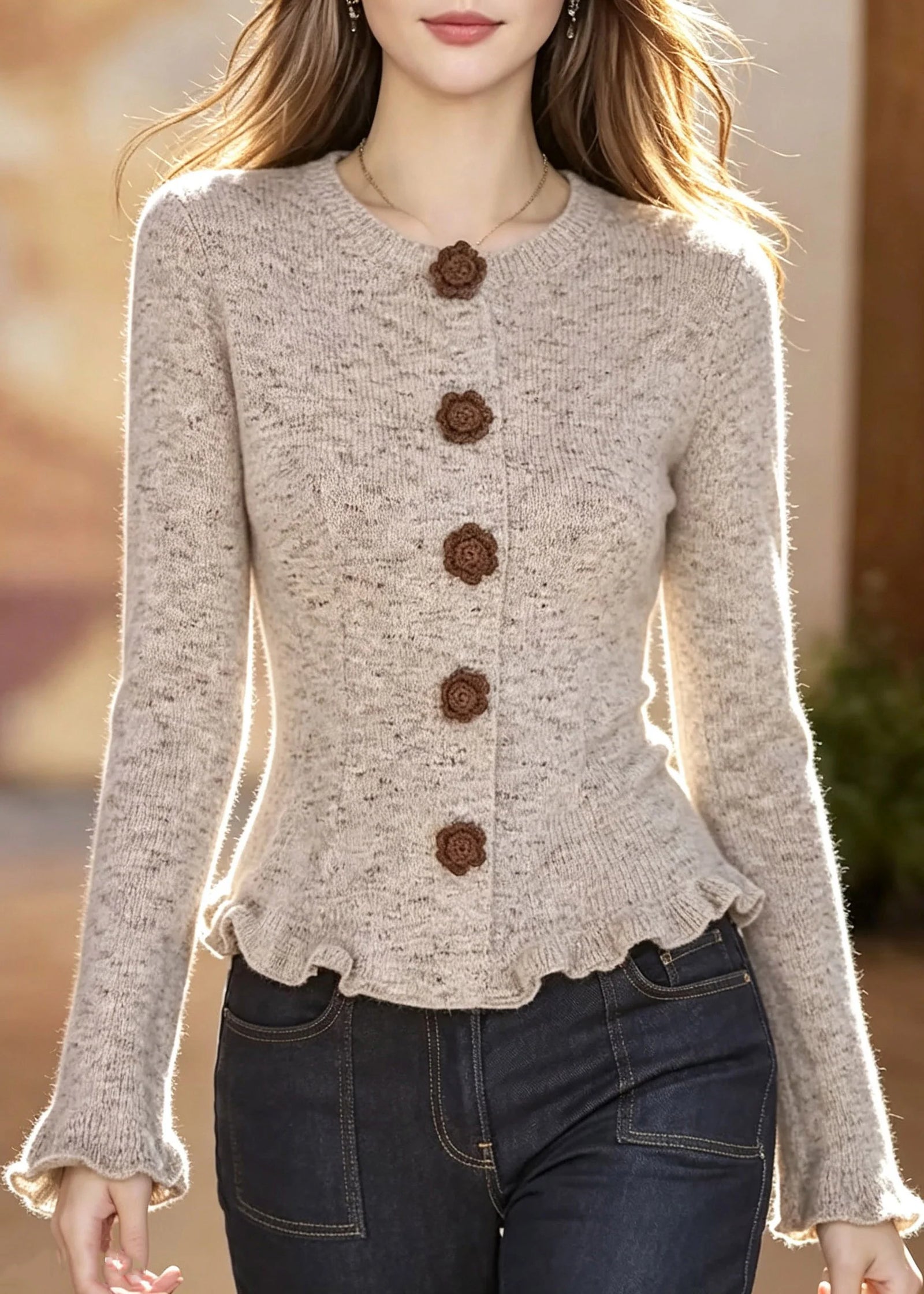 Damesvest Gebreid Met Ruches En Patchwork Met Uitlopende Mouwen 2