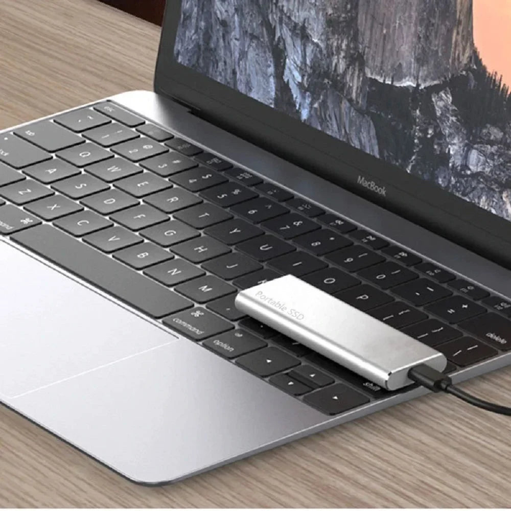 Externe harde schijf van 4 TB met USB-C-aansluiting en draagbaar ontwerp 6