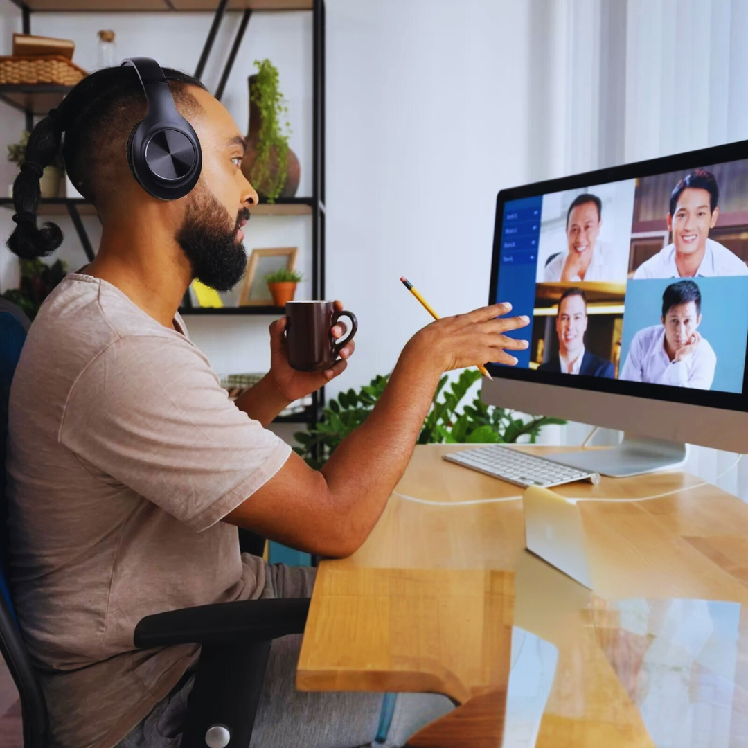 Opvouwbare draadloze hoofdtelefoon met active noice cancellation en microfoon