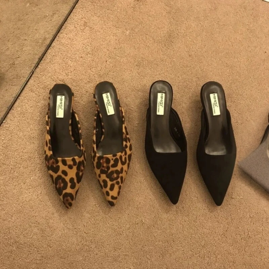 Damesschoenen met luipaardprint en puntige teen