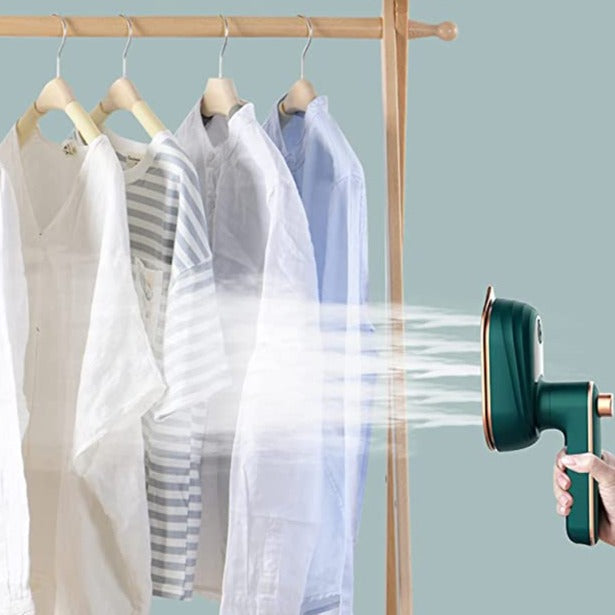 Handstrijkijzer met stoom