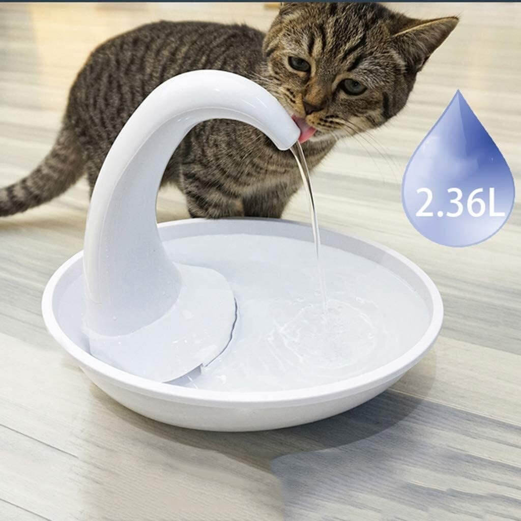 Automatische drinkfontein voor katten