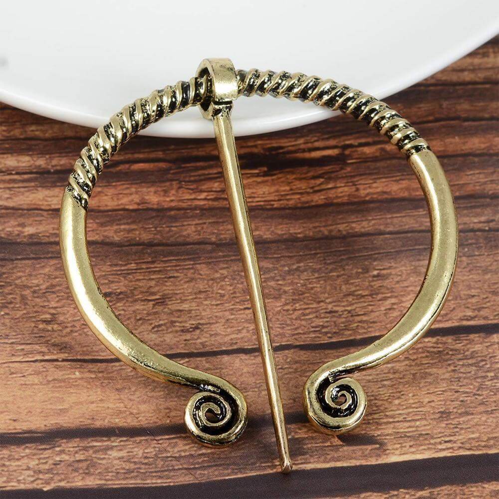 Middeleeuwse Mantel Speld