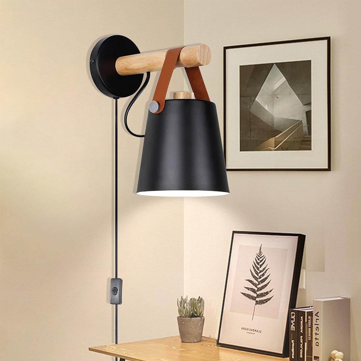 Noordse Houten Wandlamp