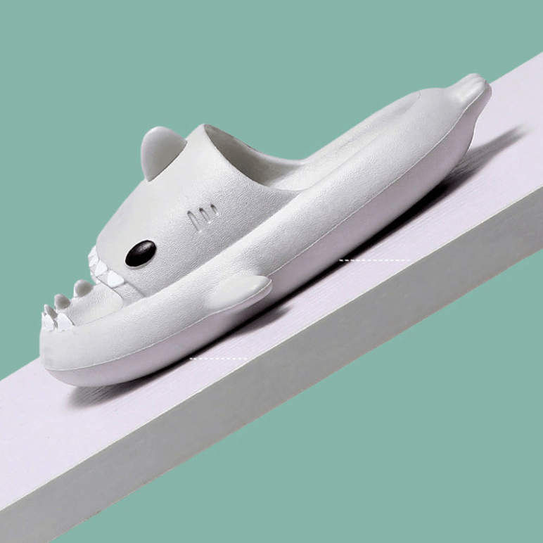 Baby en kinder slippers met haai