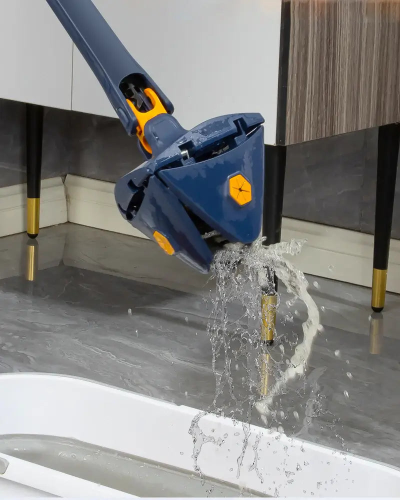 Zelfdraaiende driehoekige mop