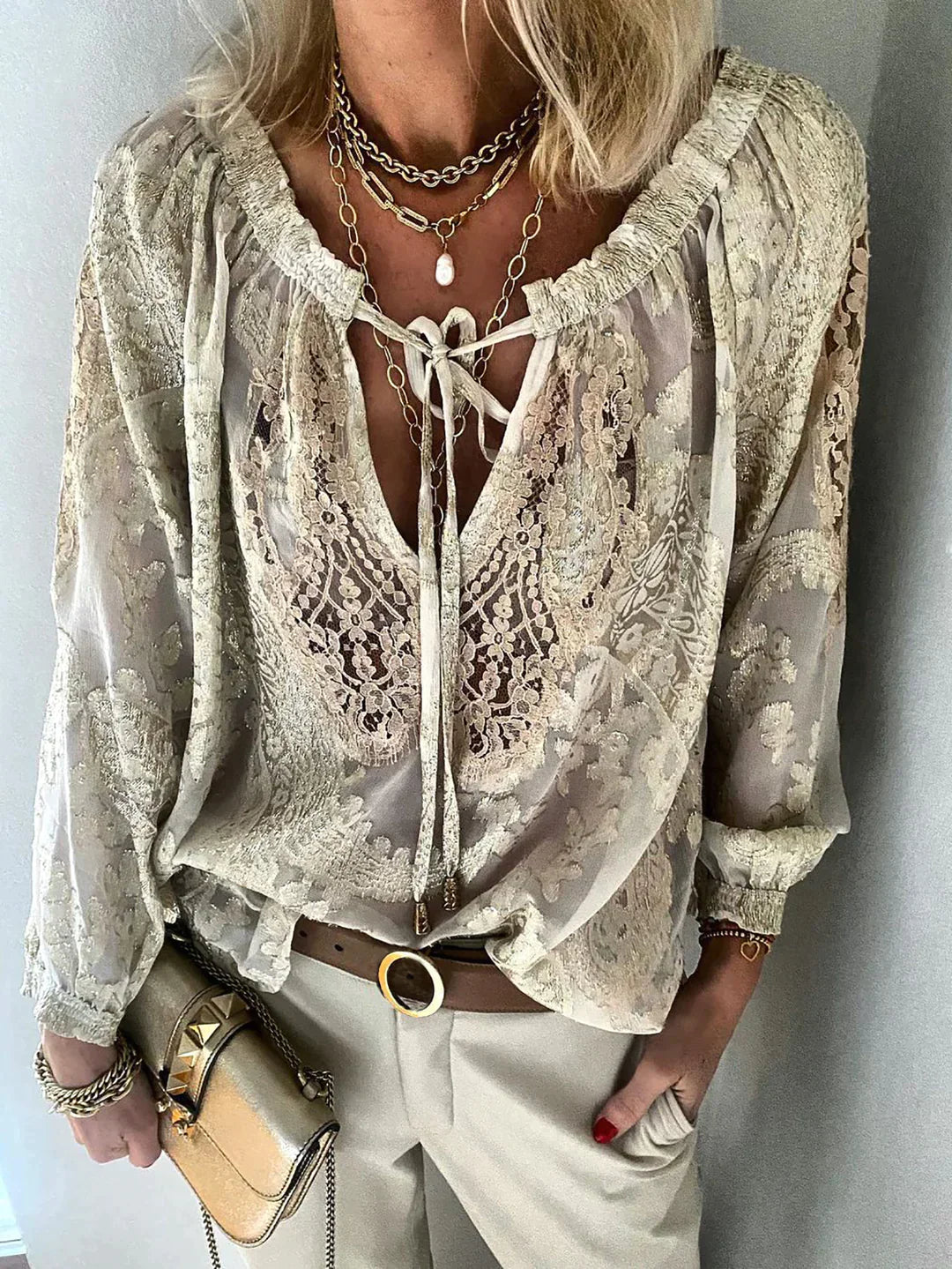 Witte Blouse Dames Unieke Stijl Met Puntige Details Katoen-1
