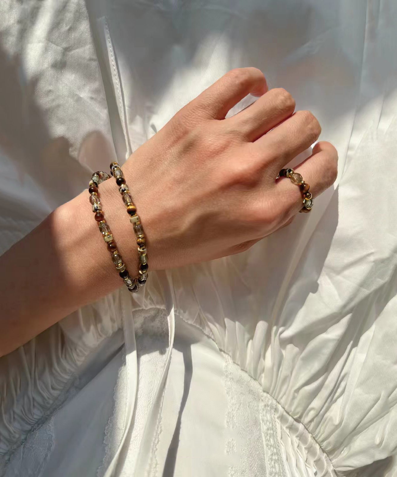 Dames Armband Set Met Tijgeroog en Glaskralen - Subtiele Armbandjes voor Elke Gelegenheid 1