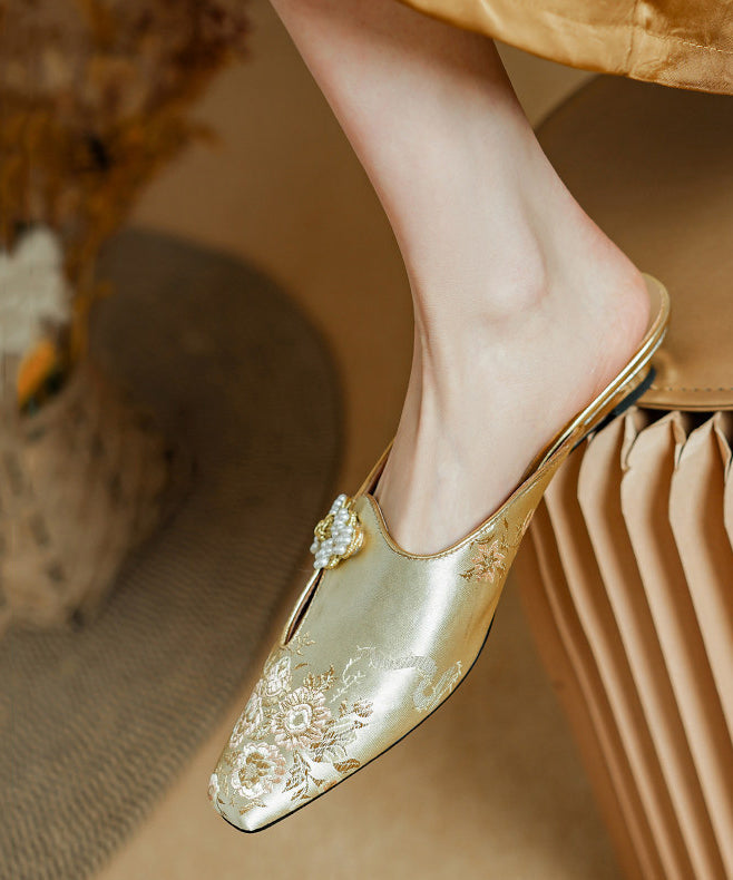 Dames Baotou Slippers Geborduurd 1