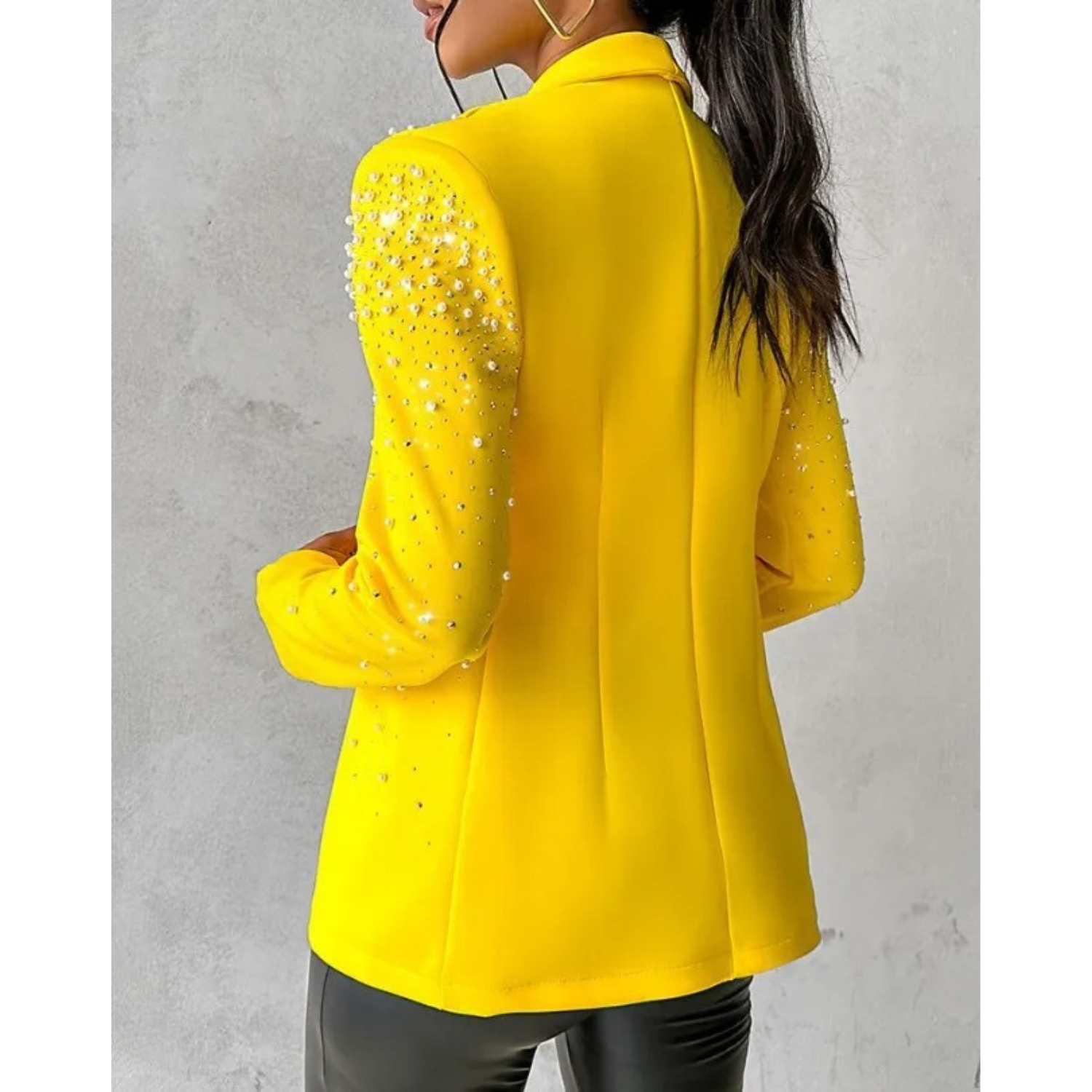 Dames Blazer met Pareldetails en Slanke Pasvorm 4