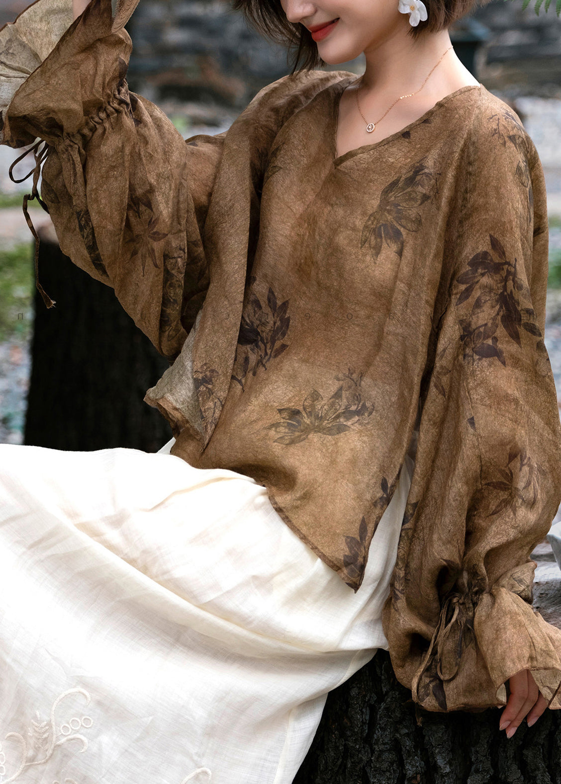 Dames Blouse V-hals Met Flare Mouwen 4