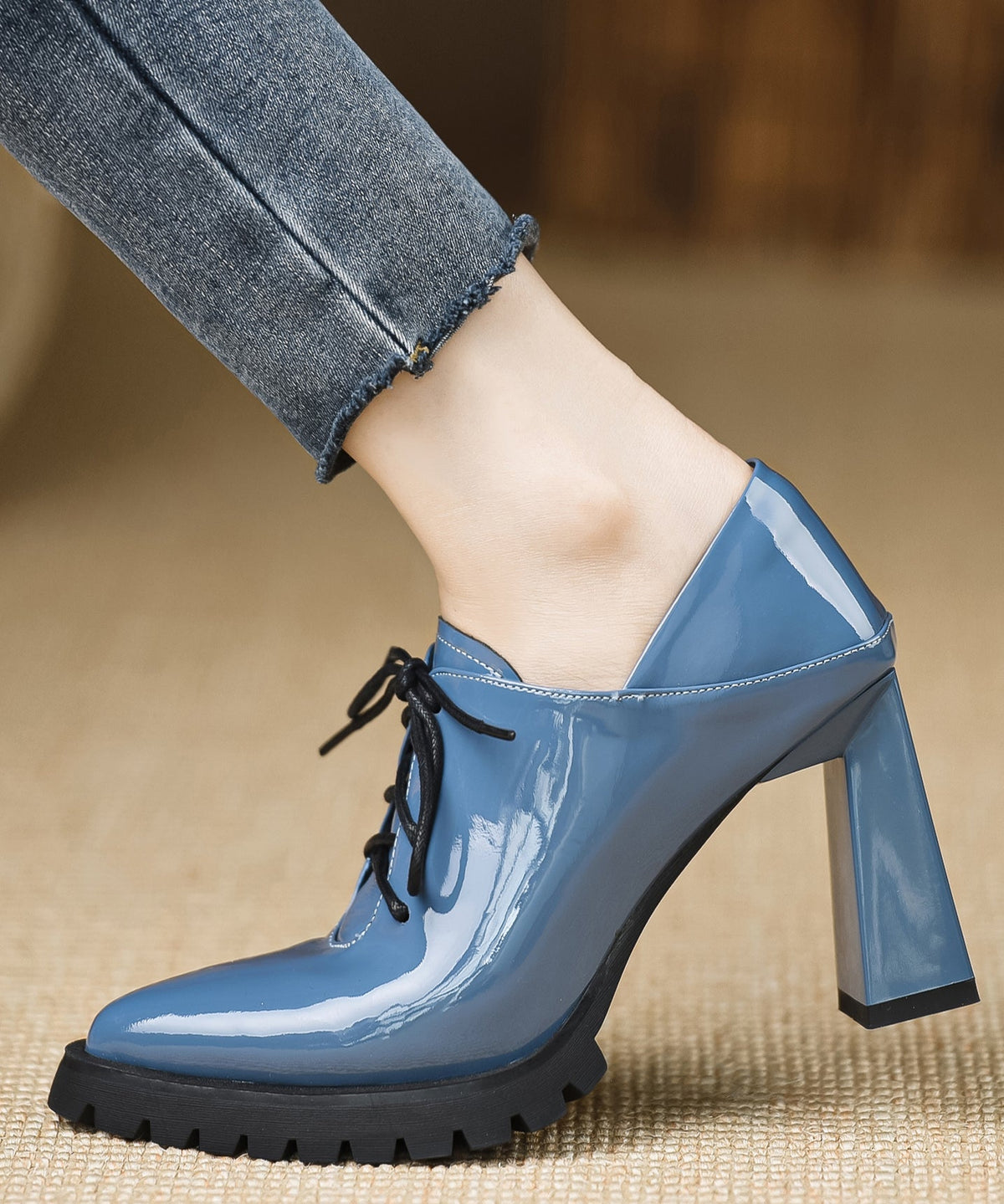 Dames Chunky Sandalen met Kruisbanden van Leer 3