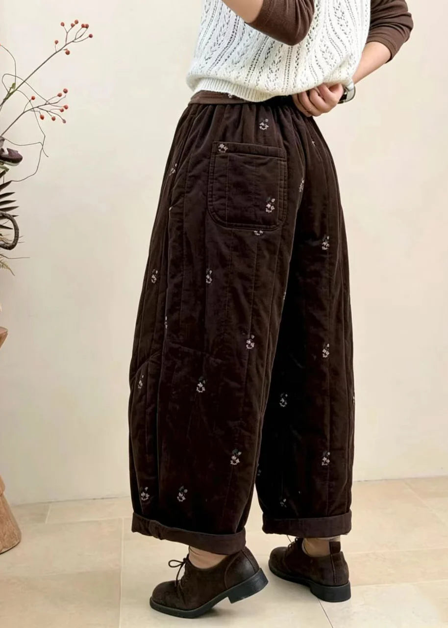 Dames Cropped Broek Geborduurd Met Koffieprint 3