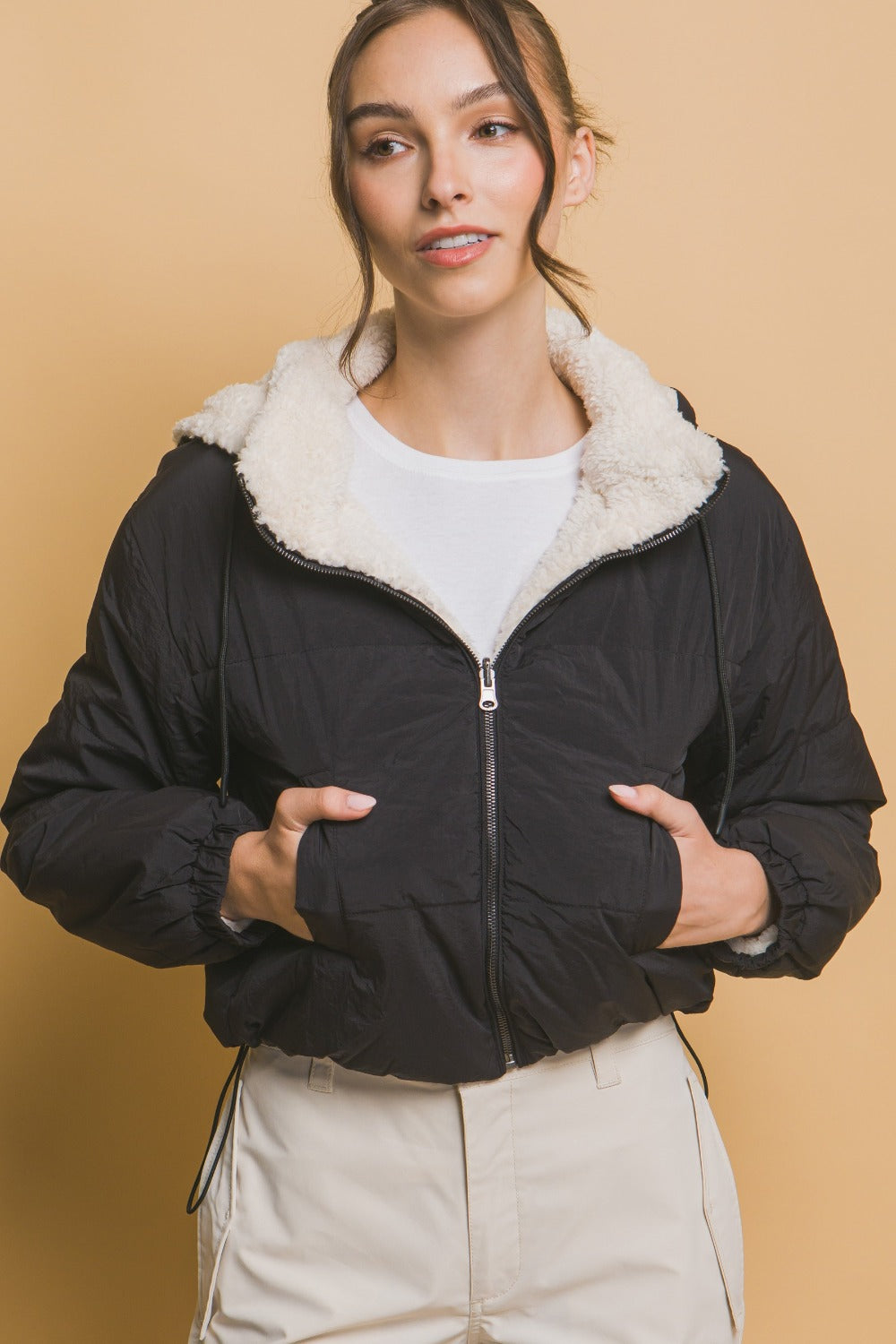 Dames Cropped Hooded Sherpa Reversible Jacket 2