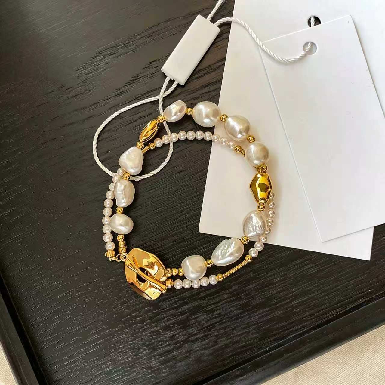 Dames Dubbele Parel Bedelarmband Goudkoper Look 3