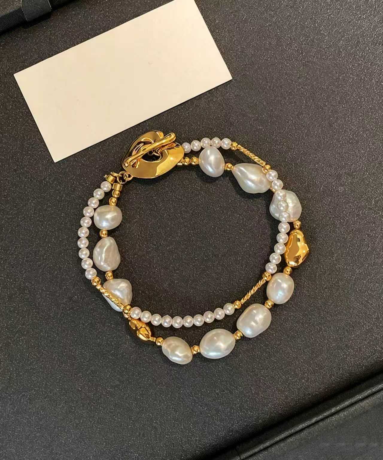 Dames Dubbele Parel Bedelarmband Goudkoper Look 7