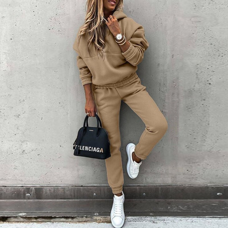 Dames Joggingpak Met Oversized Hoodie En Taps Toelopende Broek 4
