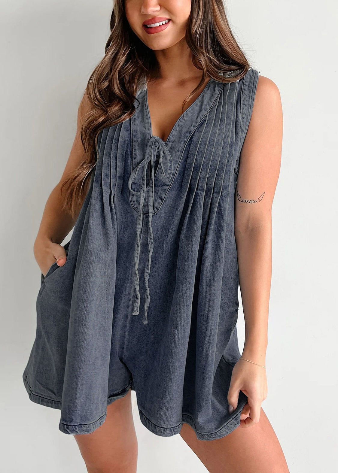 Dames Jumpsuit Mouwloos Met V-hals En Vetersluiting 3