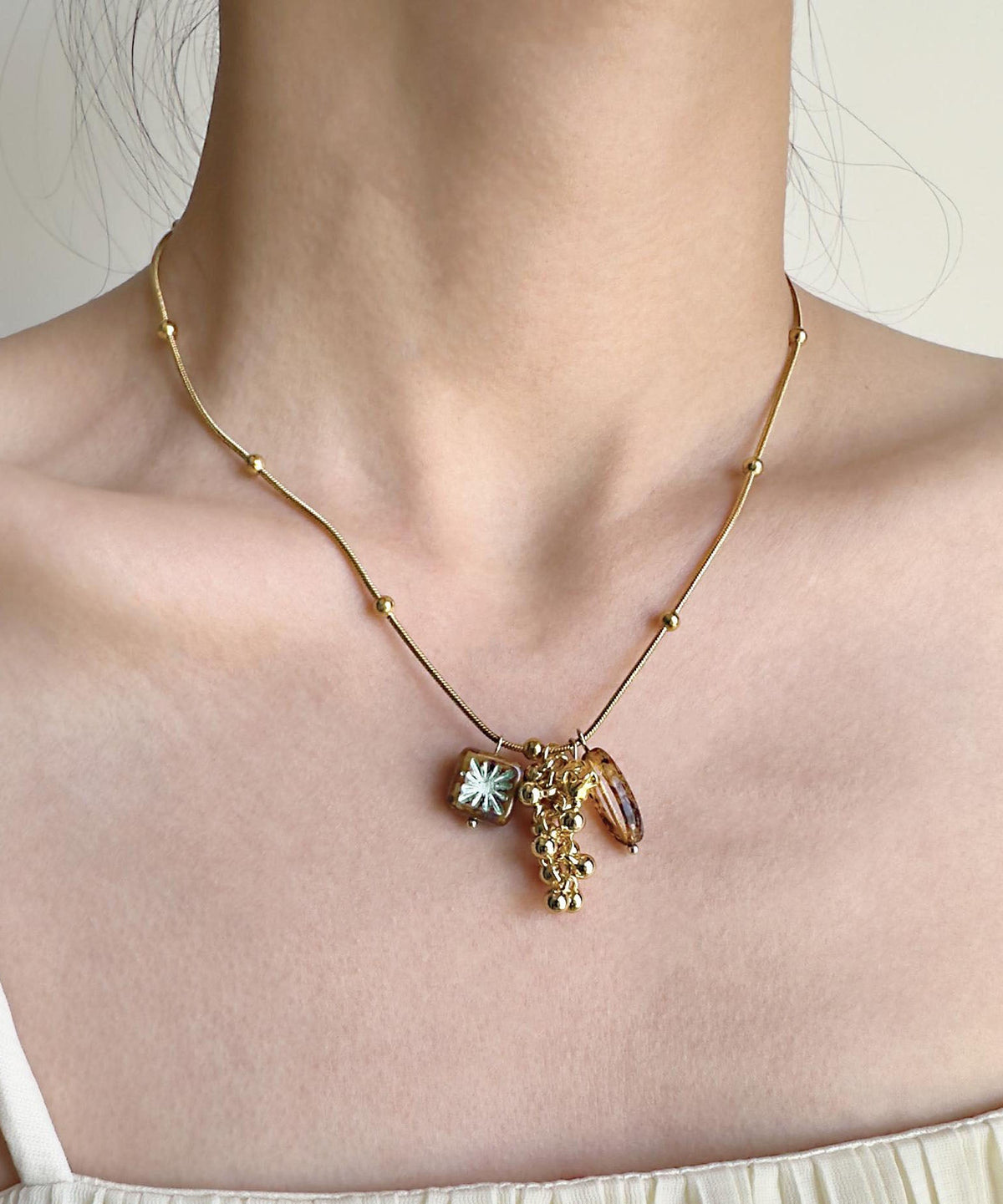 Dames Ketting Met Glazen Kraal Hanger Modern Design 0