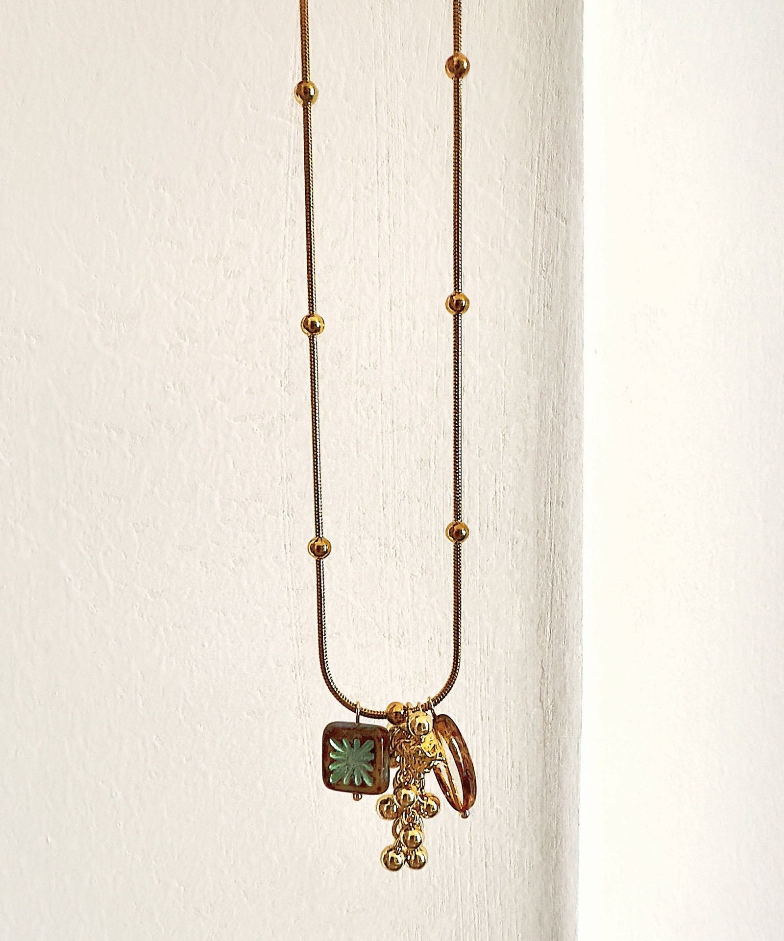 Dames Ketting Met Glazen Kraal Hanger Modern Design 3