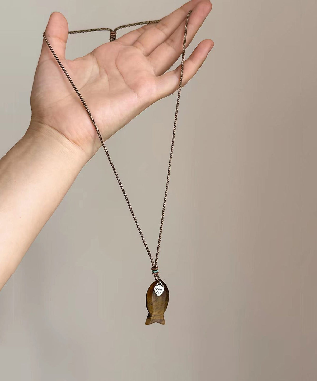 Dames Ketting Met Tijgeroog Hanger En Vis Motief Stylish Accessoire 3