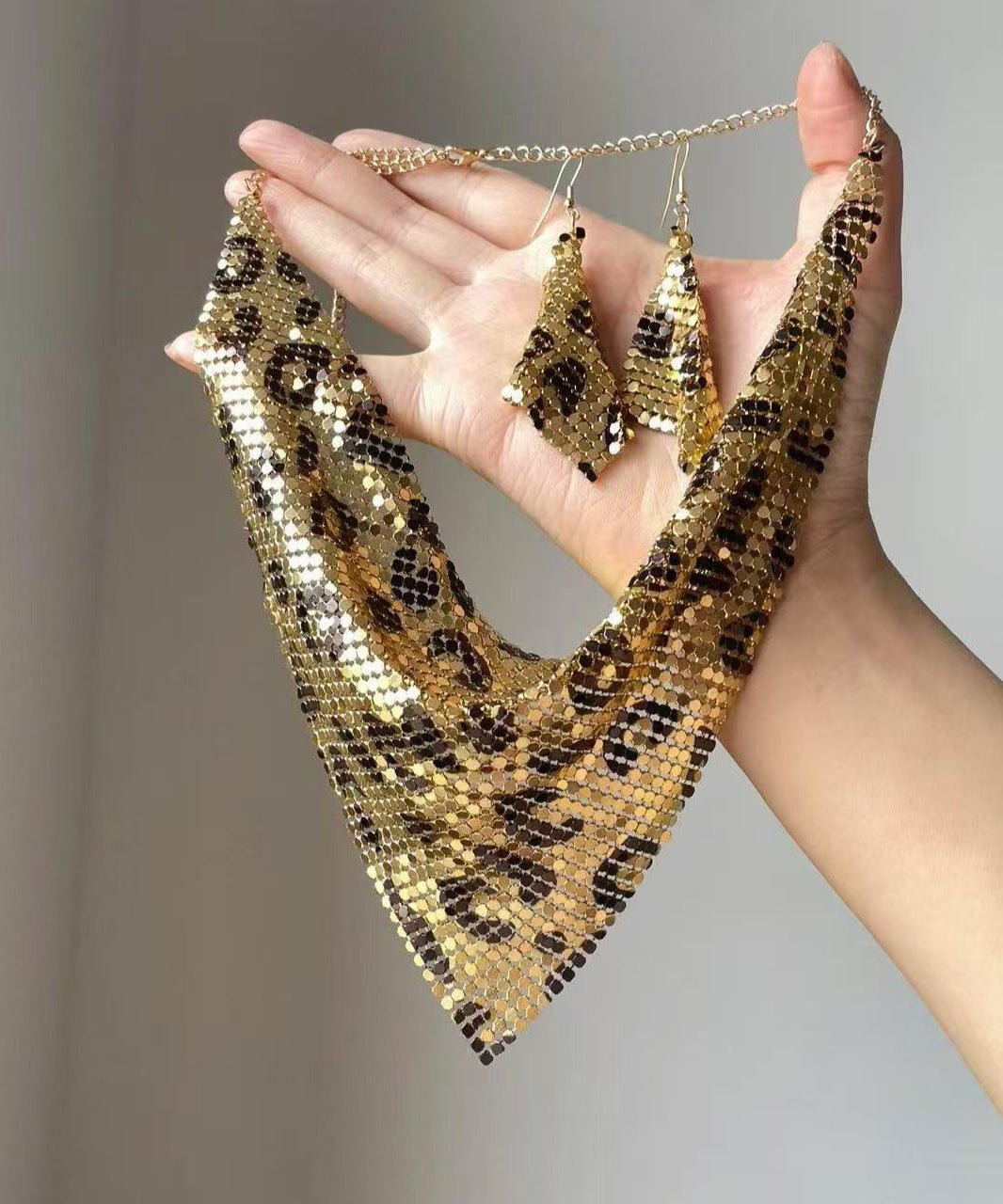 Dames Ketting Set Driehoekige Hanger Modern Design 1