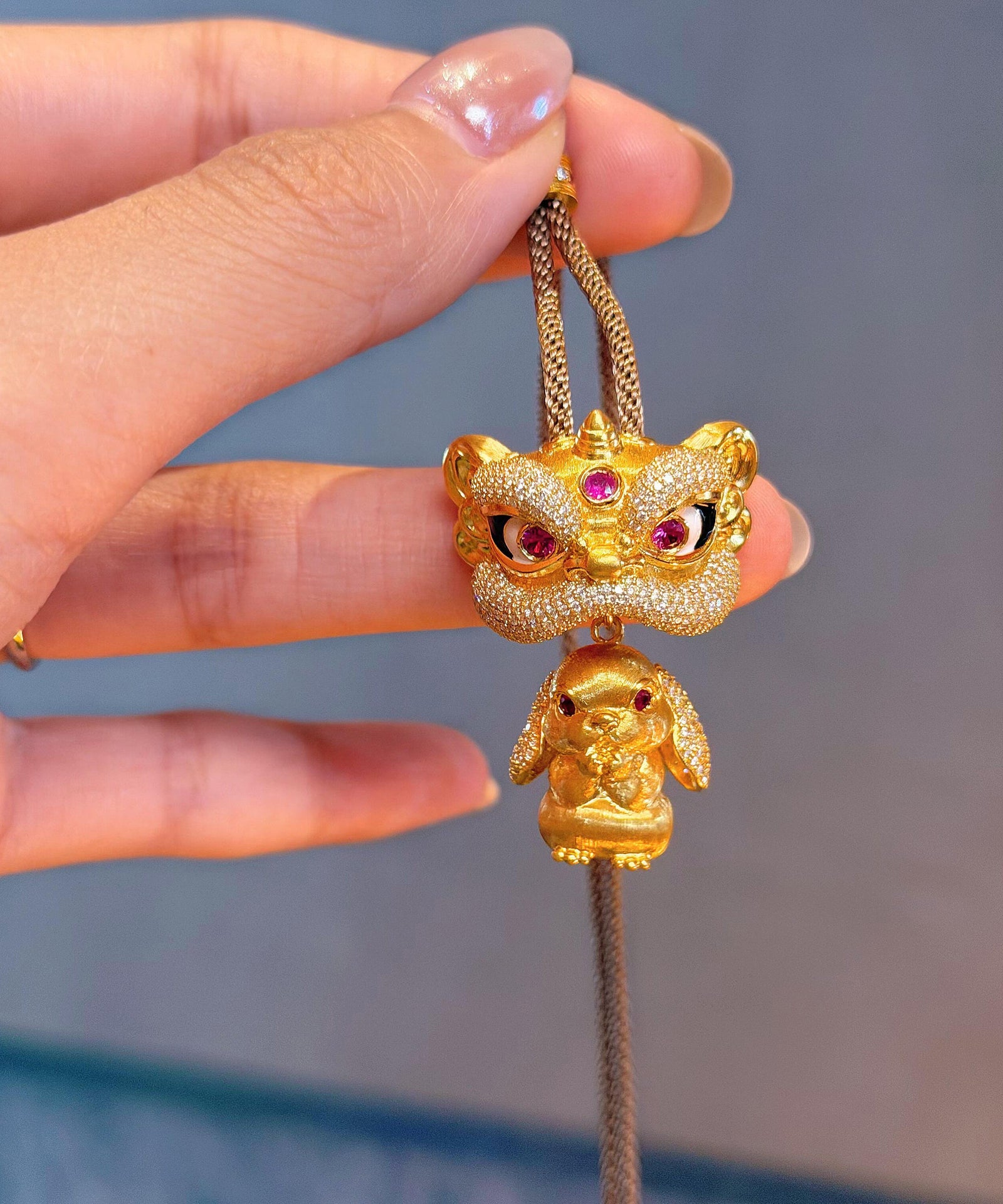 Dames Ketting met Leeuwendans Hanger Vintage Stijl 2