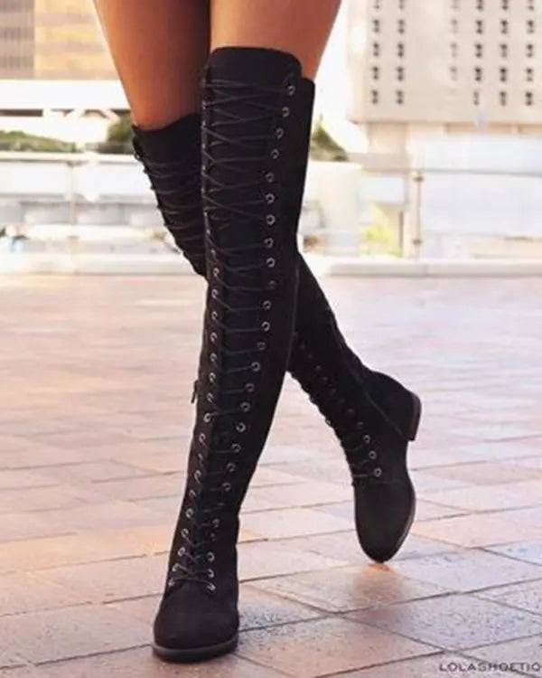 Dames Kniehoge Veterlaarzen Met Strakke Look 0