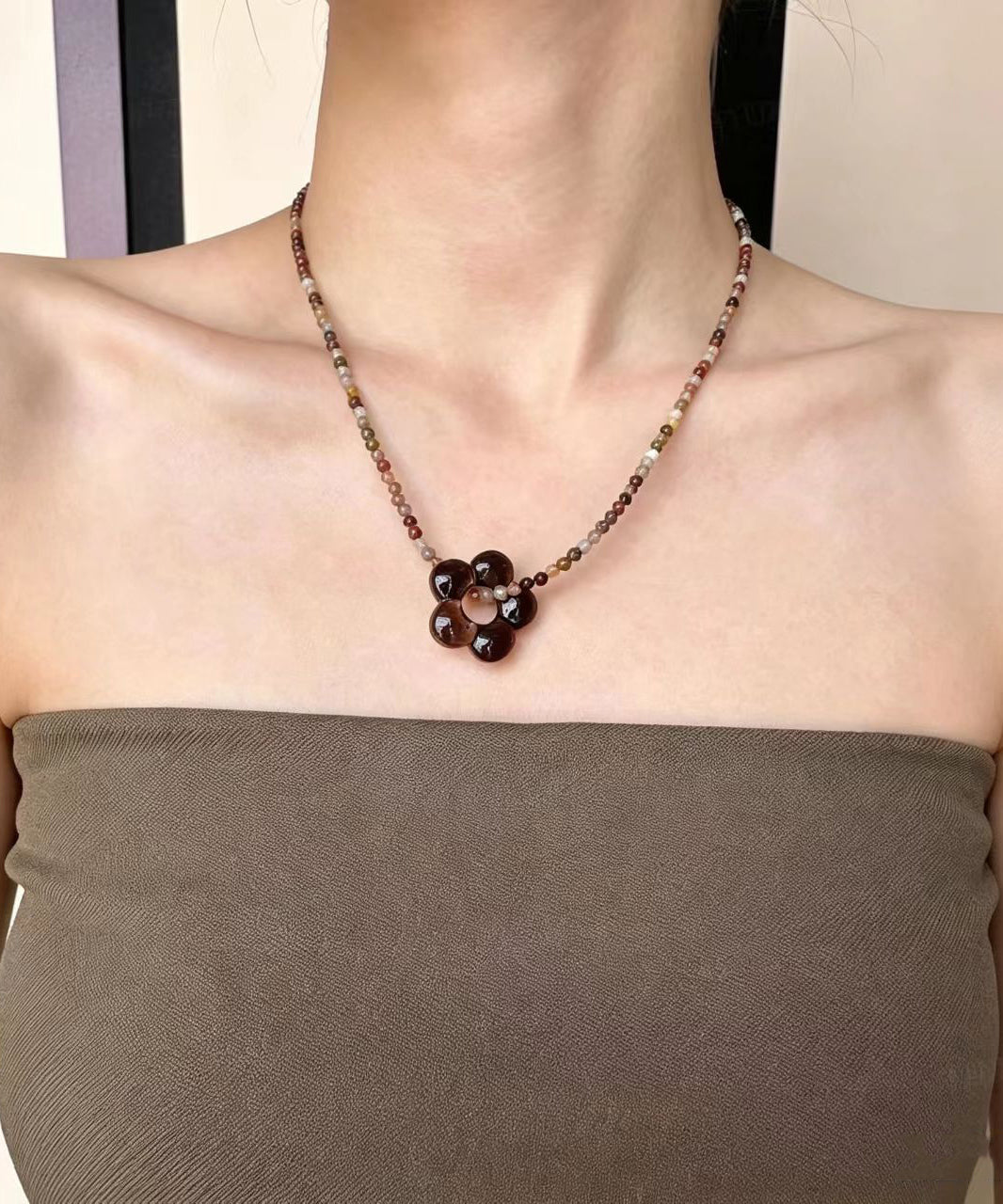 Dames Kralen Hanger Choker met Bloemdesign 3