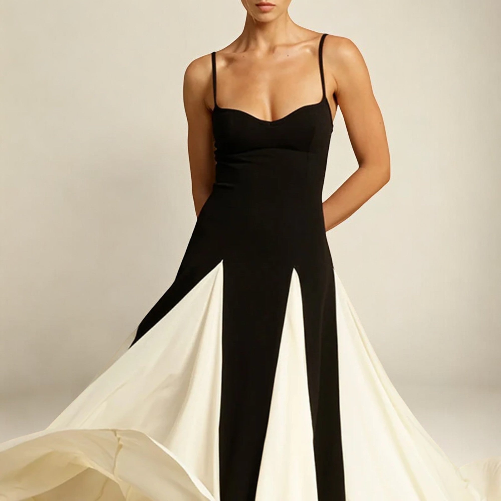 Dames Maxi Jurk Elegante Lange Zwart-Wit Vloeiende Stof 2
