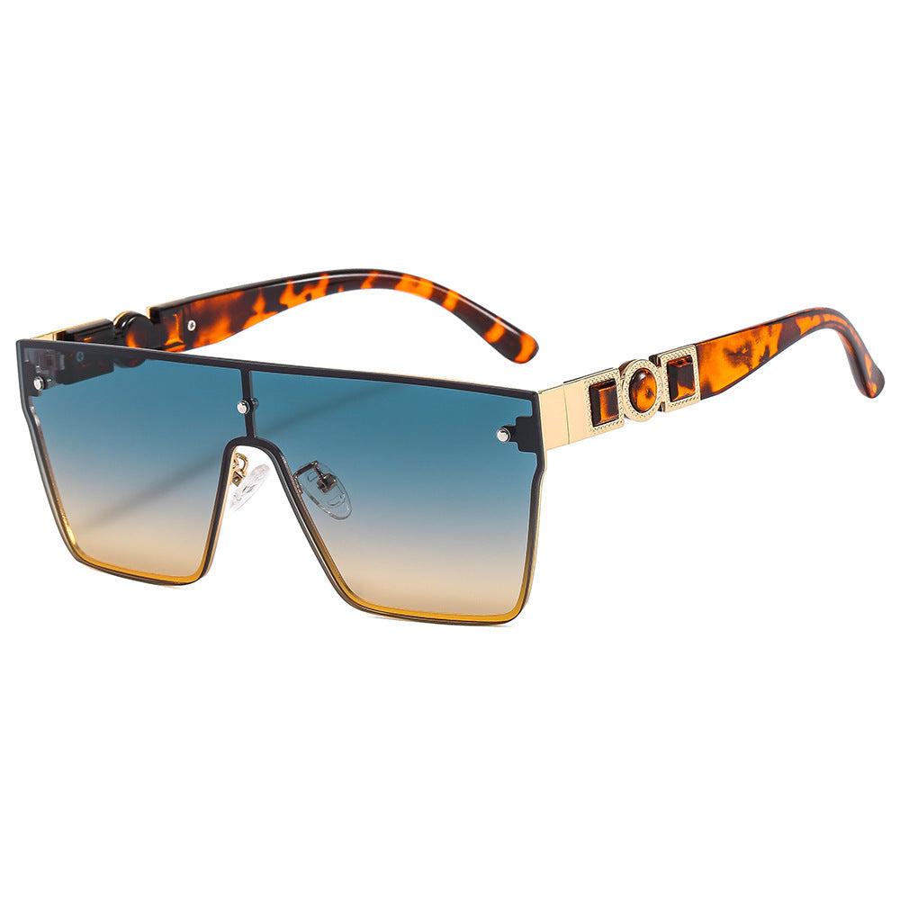 Dames Oversized Zonnebril Met Modieus Frame 0