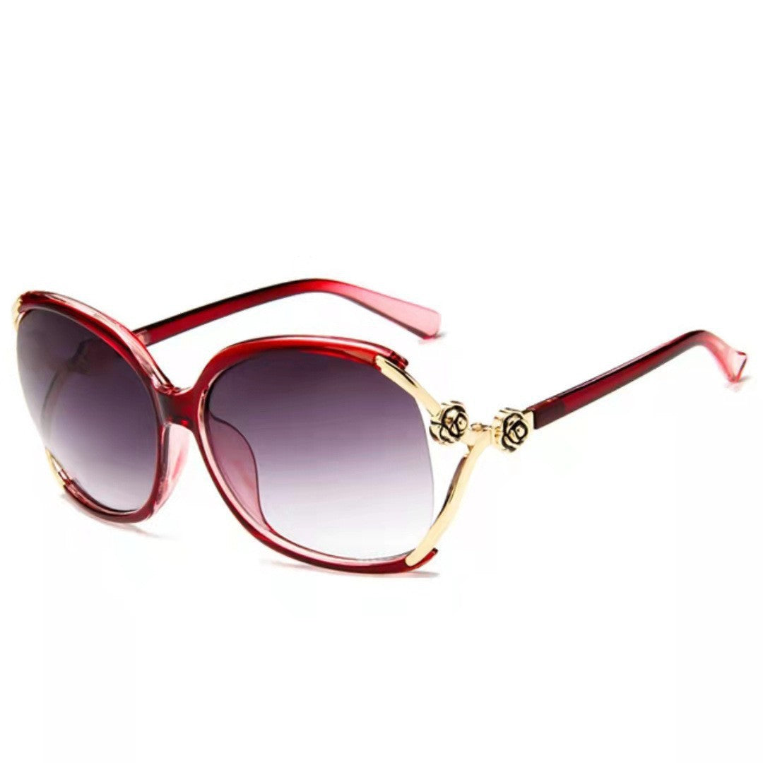 Dames Oversized Zonnebril met Gouden Accenten 5