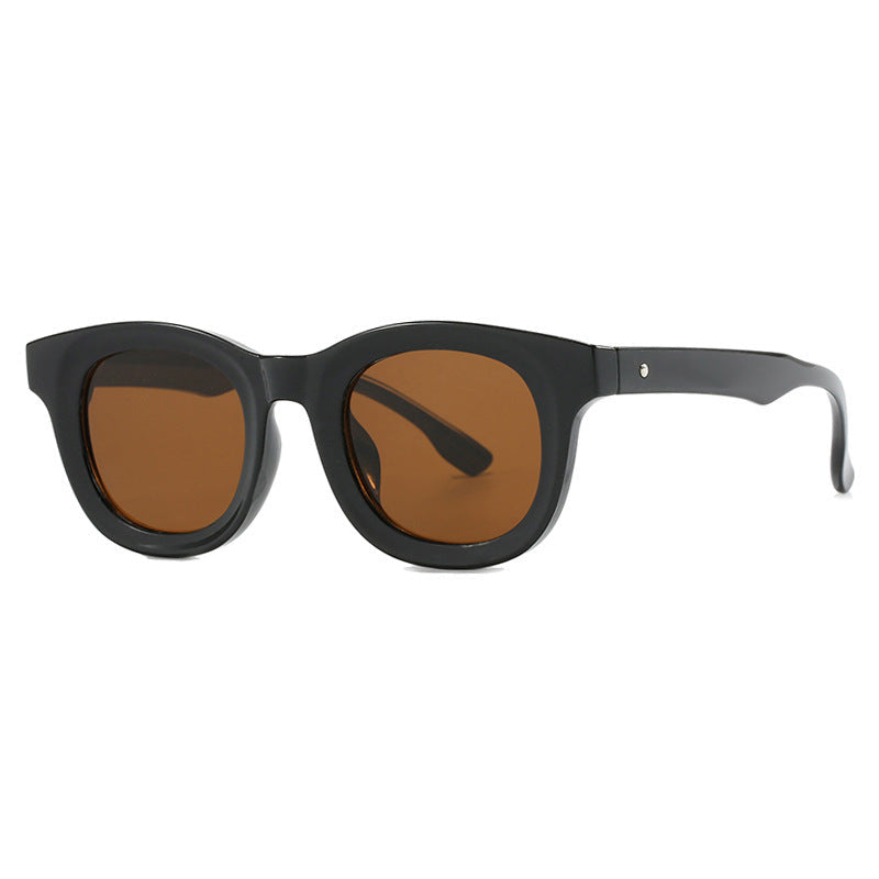 Dames Oversized Zonnebril met Opvallend Design 8