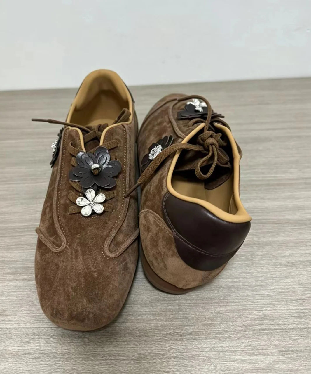 Dames Platte Schoenen met Bloemenprint en Vetersluiting 2