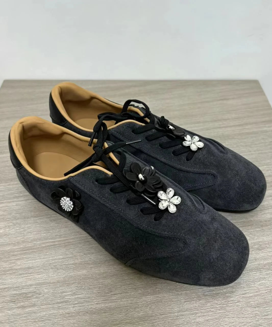 Dames Platte Schoenen met Bloemenprint en Vetersluiting 3