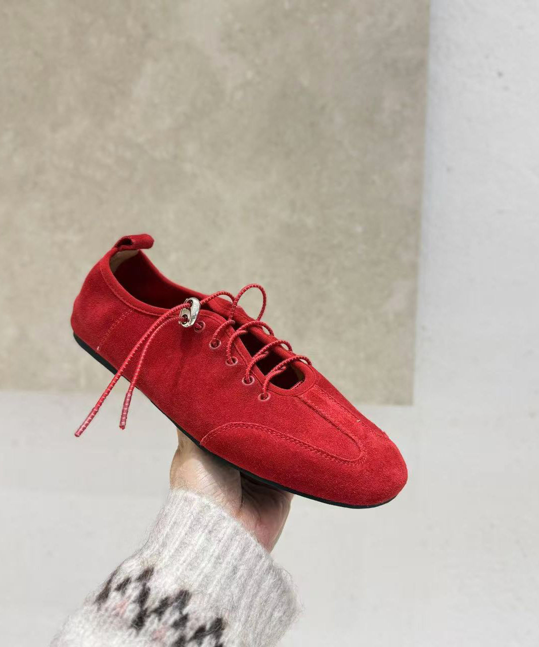 Dames Platte Schoenen met Split en Kruisband 0