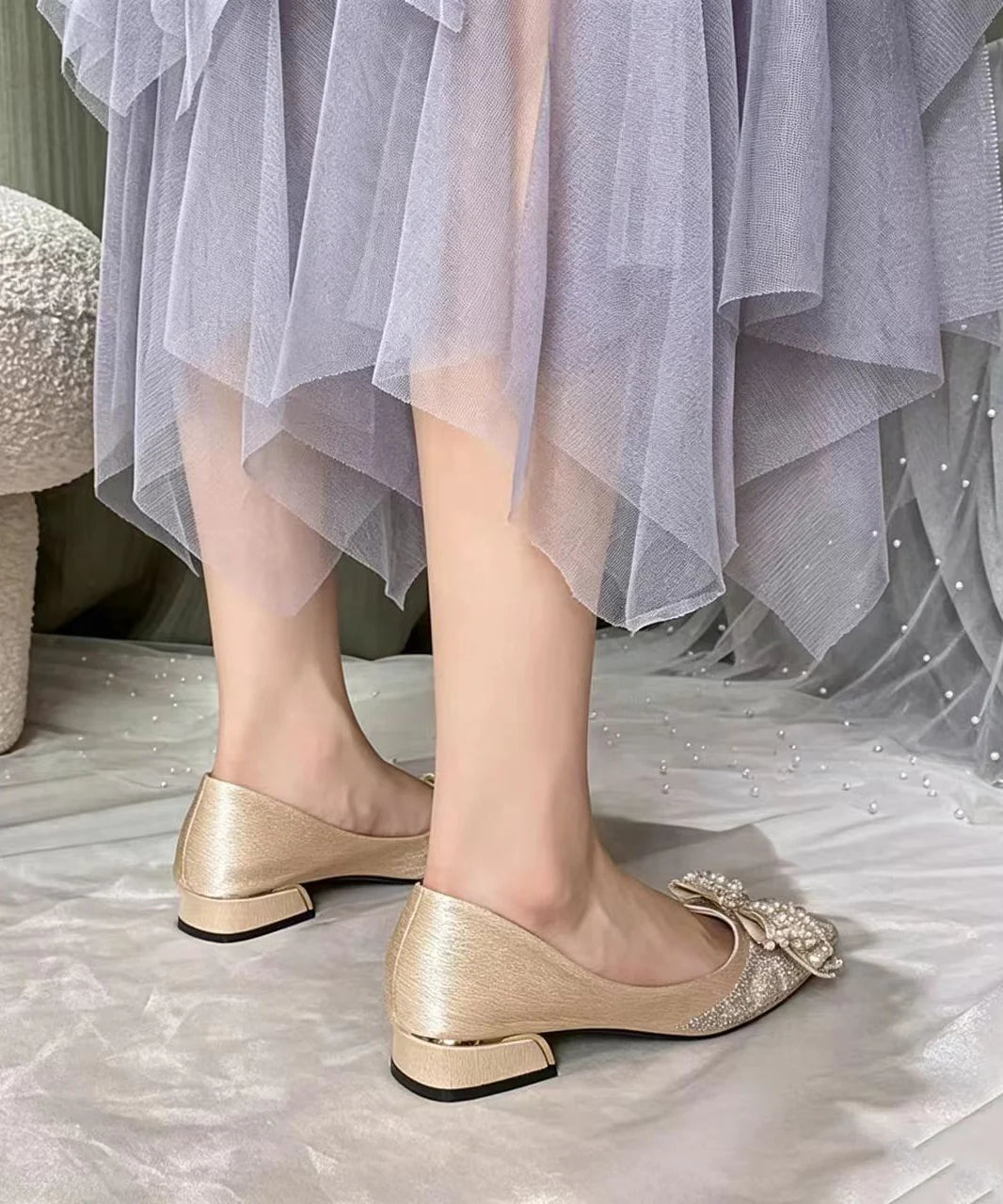 Dames Pumps Spitse Neus Met Strik En Decoratieve Details 4