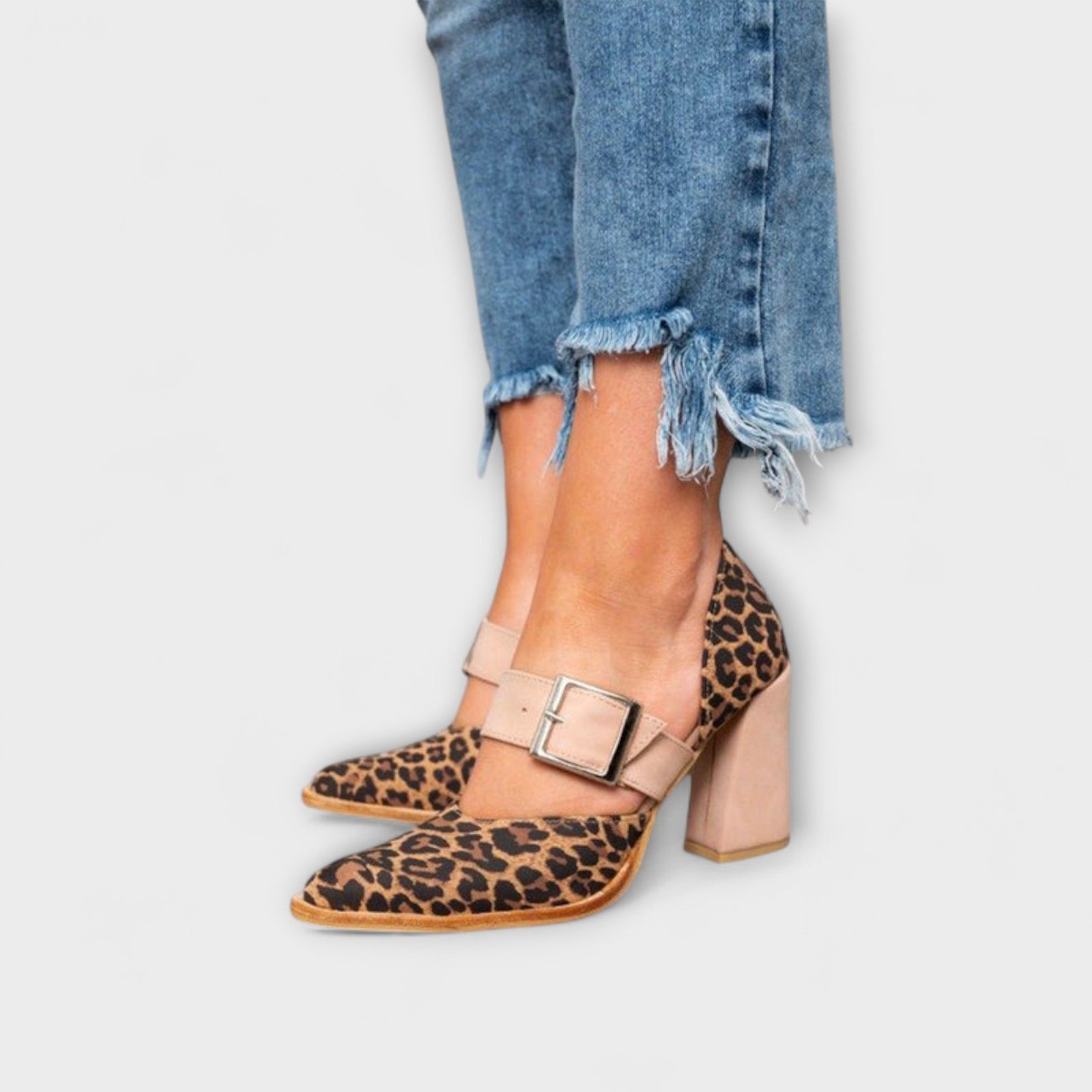 Dames Sandalen met Hak en Luipaardprint 2