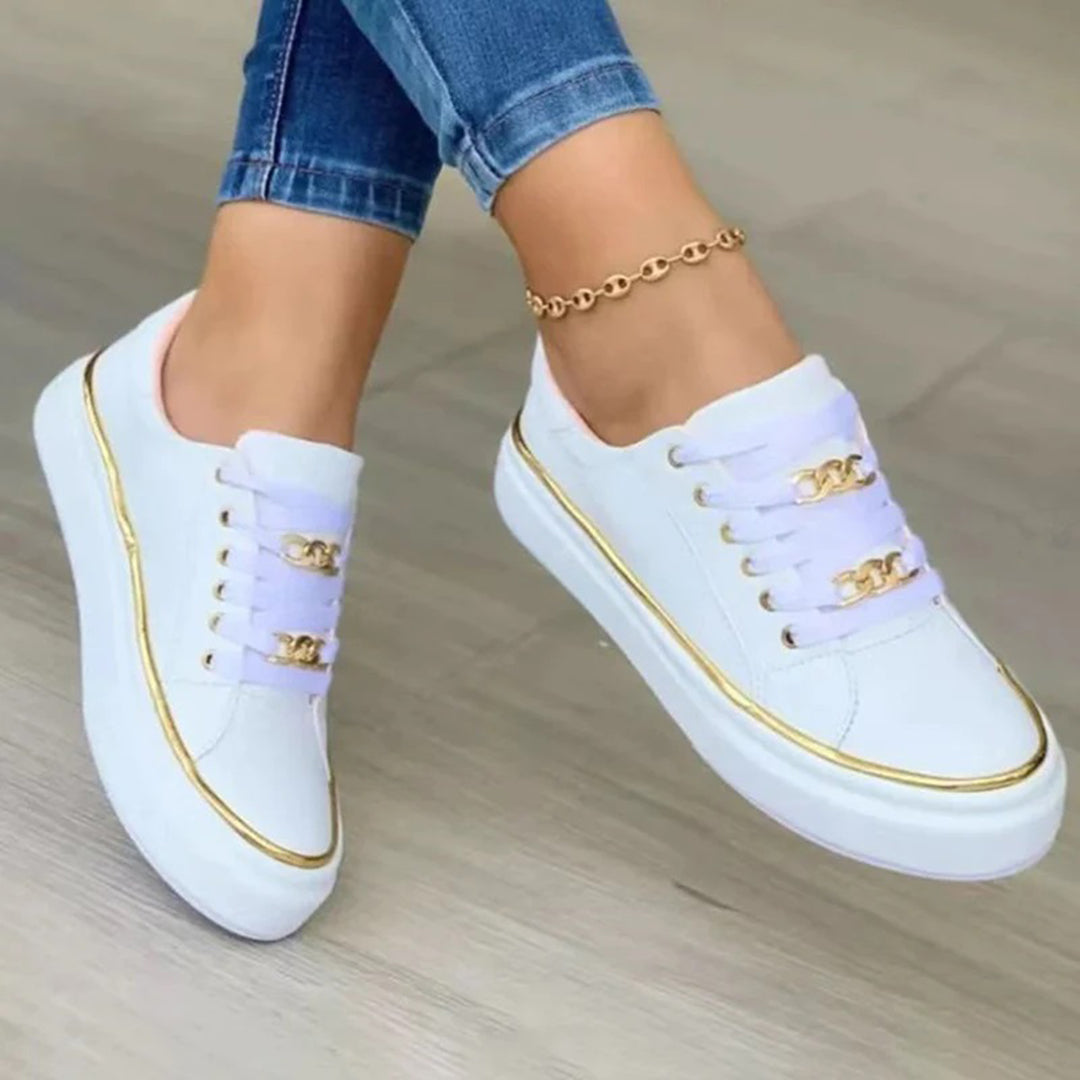 Dames Sneakers met Gouden Accent 3
