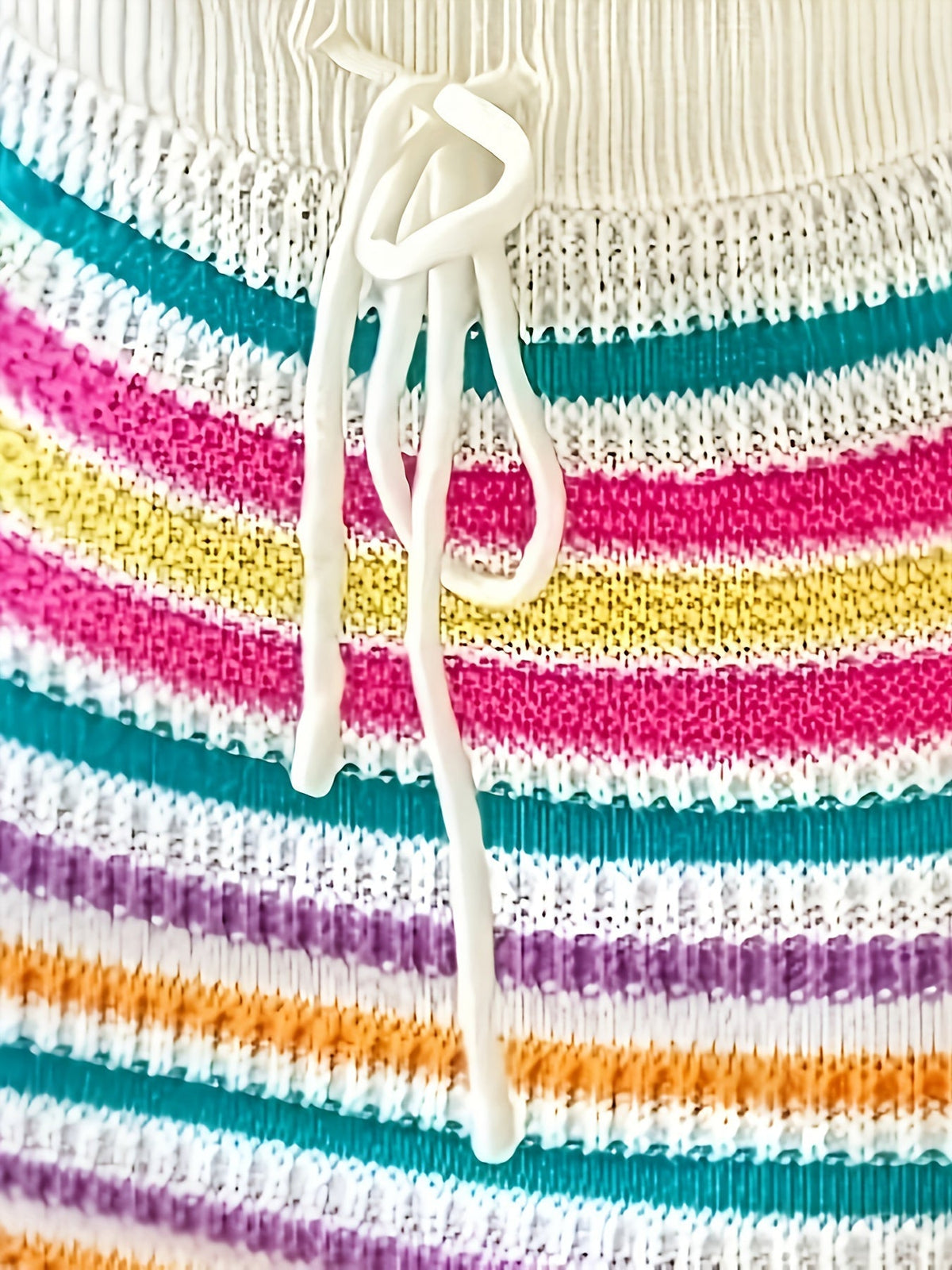 Dames Tweedelige Set Halter Crop Top en Minirok met Veelkleurig Streeppatroon 4