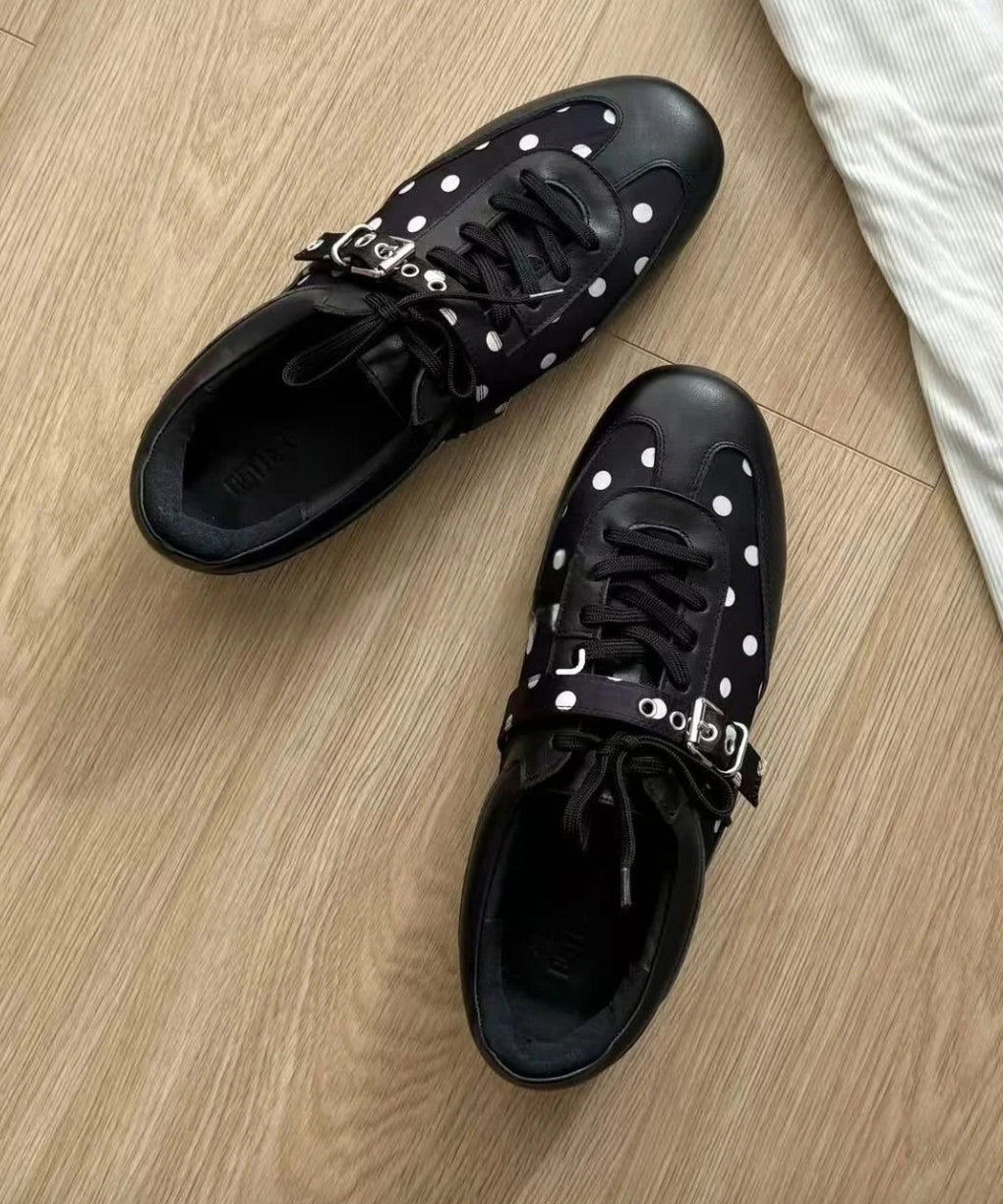 Dames Veterschoenen Met Stippen En Pailletten 2